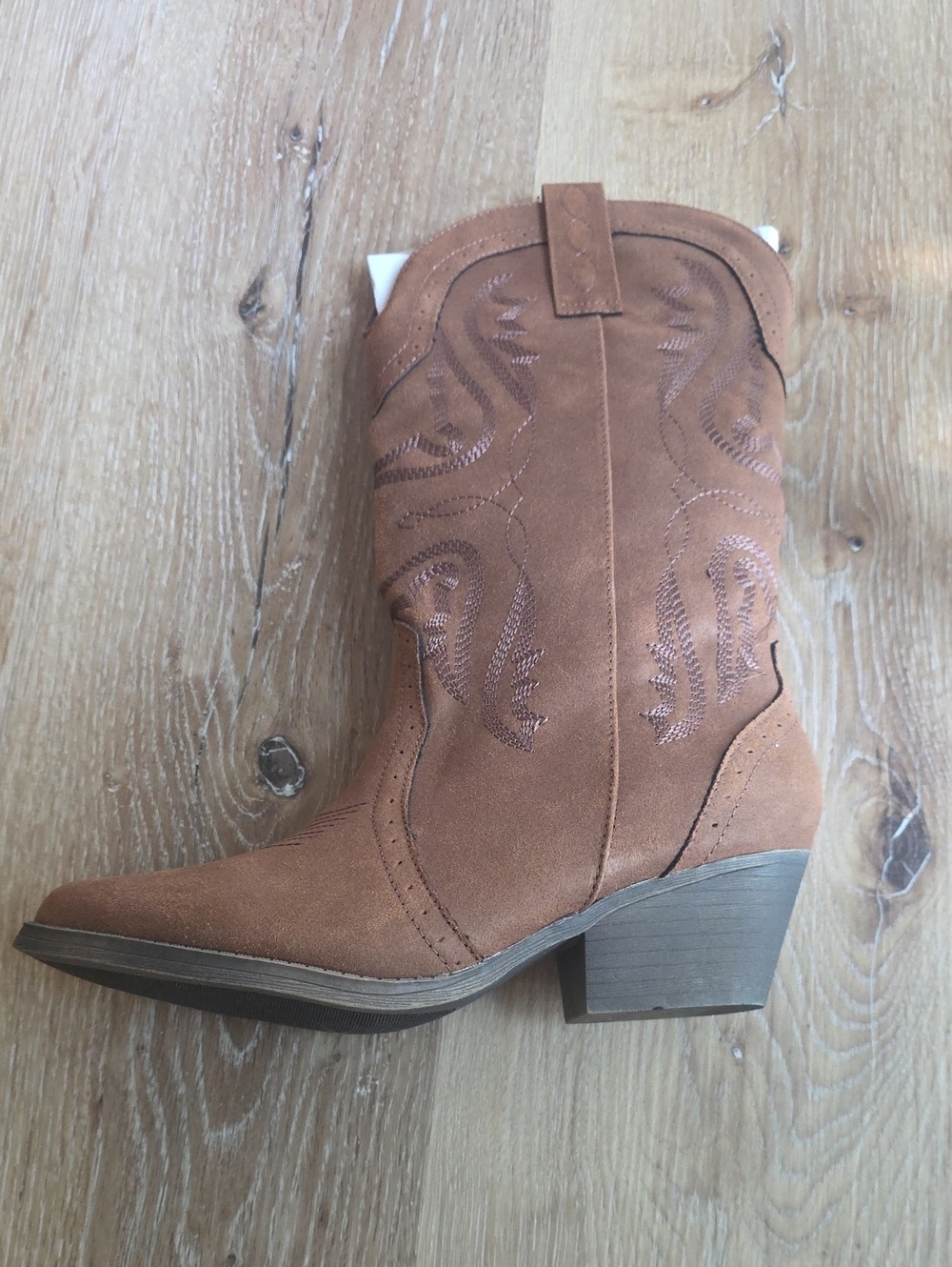 Sugar Chestnut Suede Western Ankle Boots